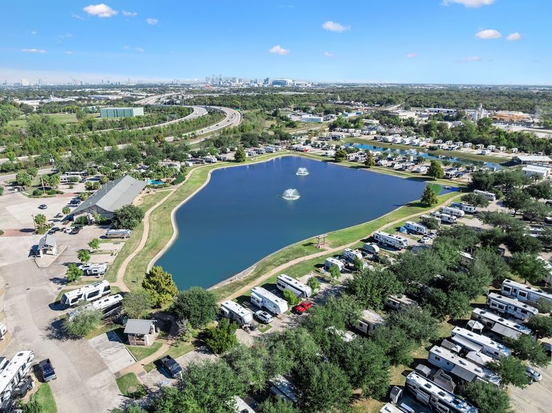 Lakeview RV Resort near Houston