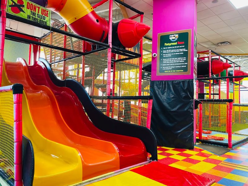 Just 4 Fun Family Entertainment Center - Miami Area