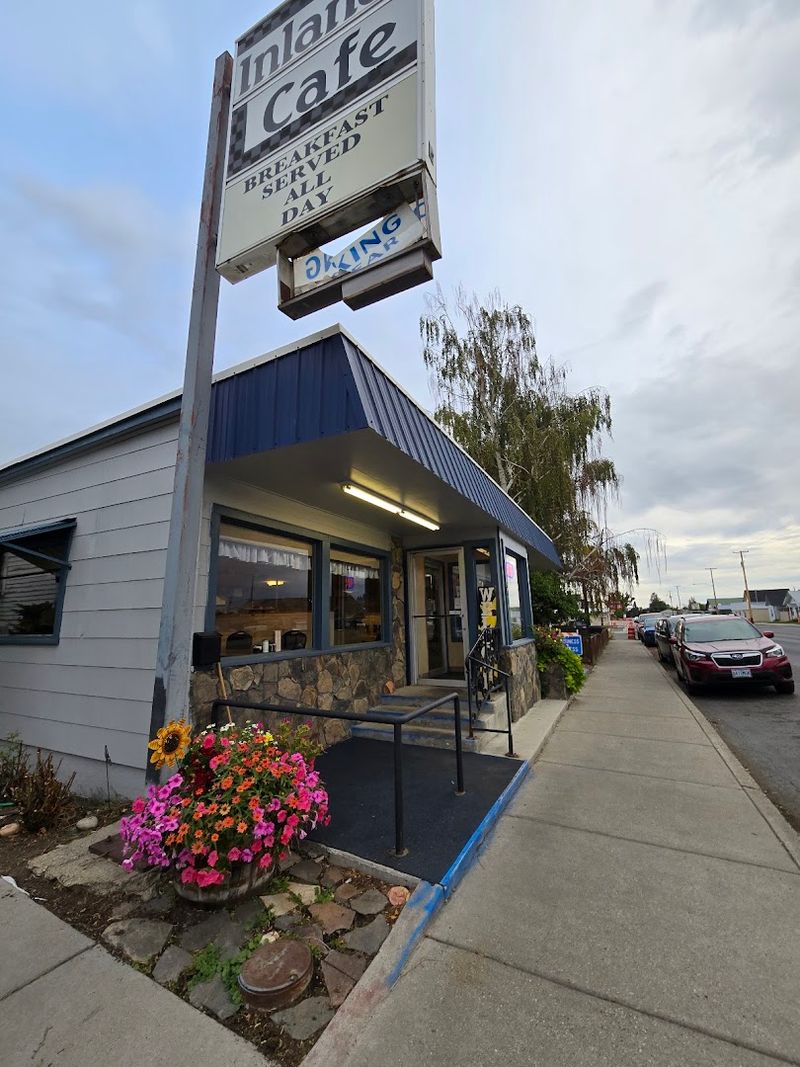 Local Dining Beyond the Bakeries