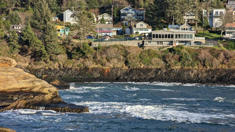 Local Dining With an Ocean View That Actually Earns It Local Dining With an Ocean View That Actually Earns It