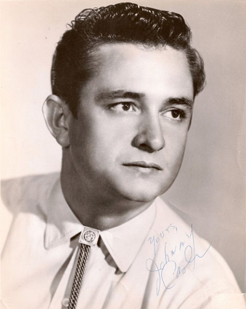 Long Black Veil by Johnny Cash