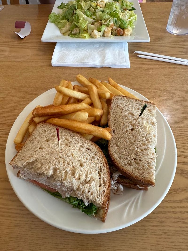 Lunch Worth Sitting Down For Lunch Worth Sitting Down For