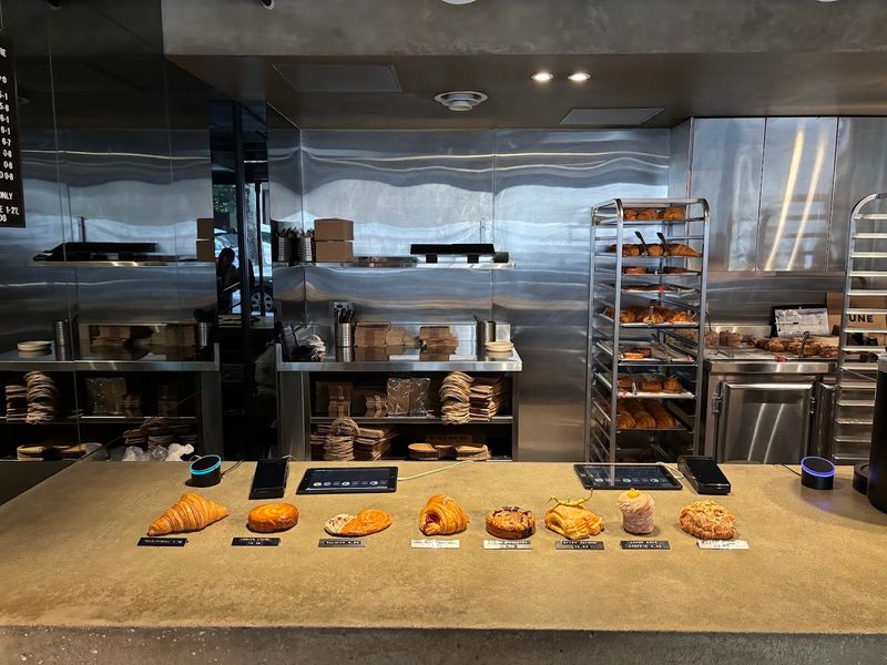 Lune Croissanterie, Melbourne, Australia