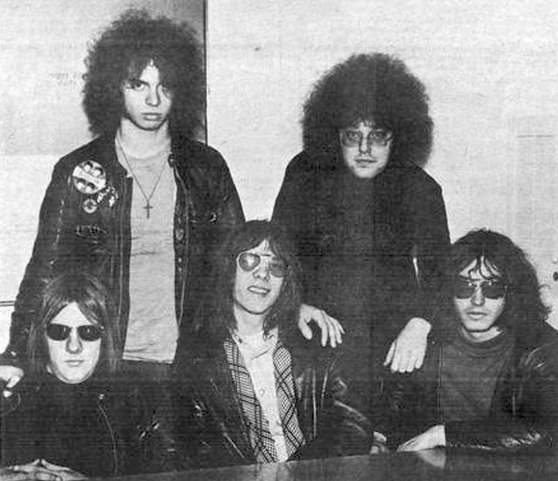 MC5 MC5