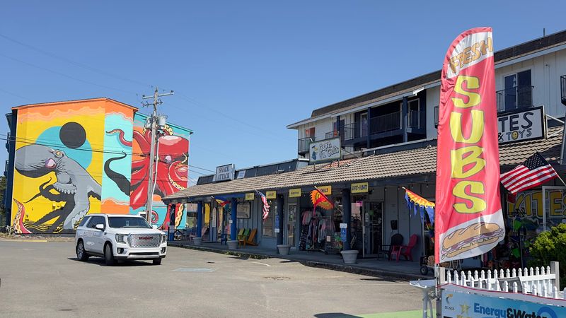 Making the Most of Lincoln City Beyond the Festival Grounds