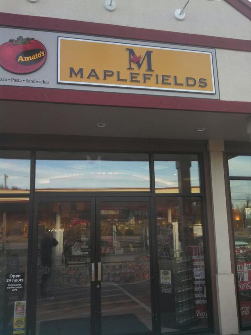 Maplefields Hot Buffet Stops Across Vermont