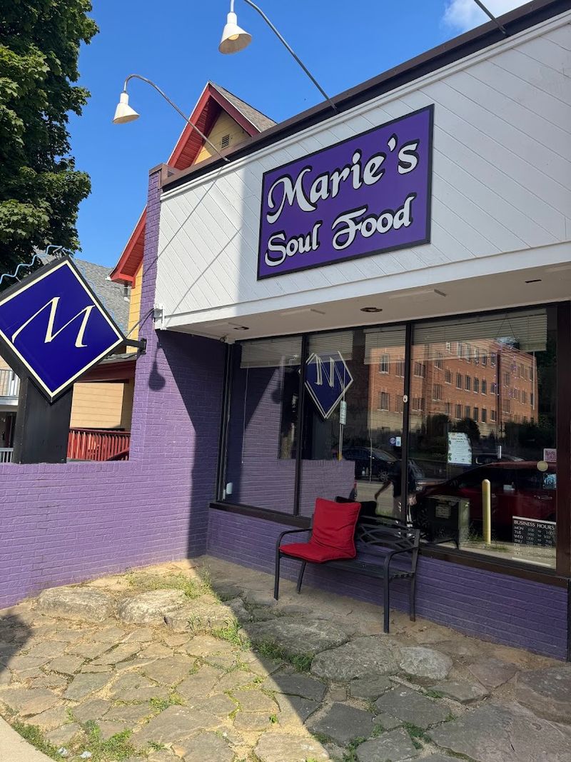 Marie's Soul Food in Madison
