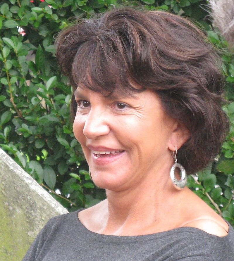 Mercedes Ruehl Mercedes Ruehl