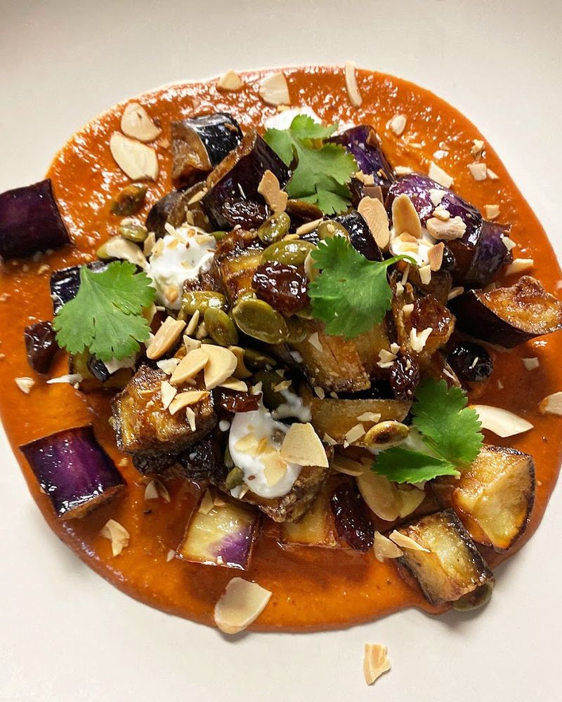Mexican Cuisine with a Modern Organic Twist Mexican Cuisine with a Modern Organic Twist