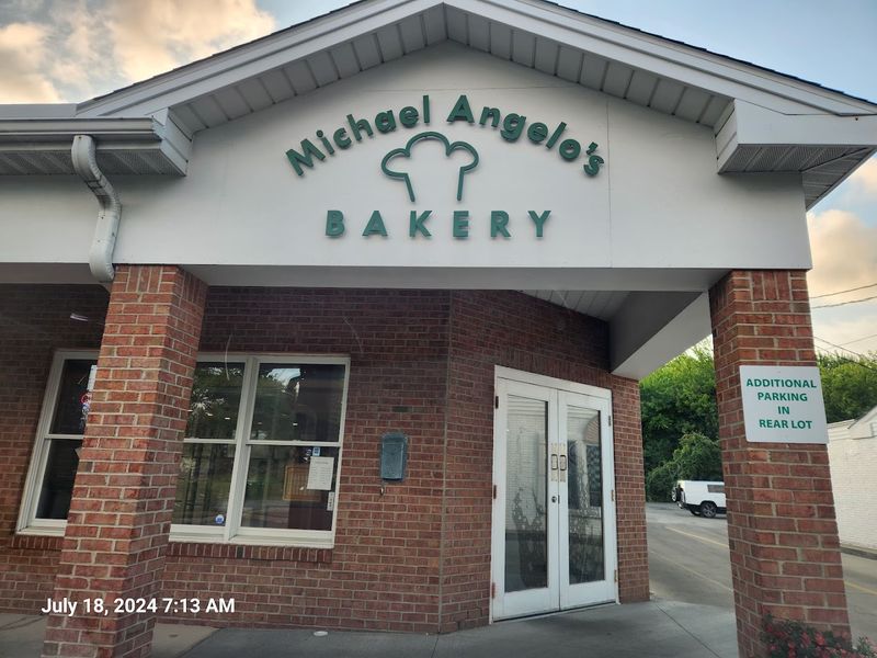 Michael Angelo's Bakery — Broadview Heights