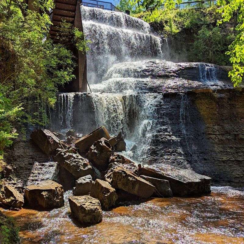 Mississippi's Tallest Waterfall