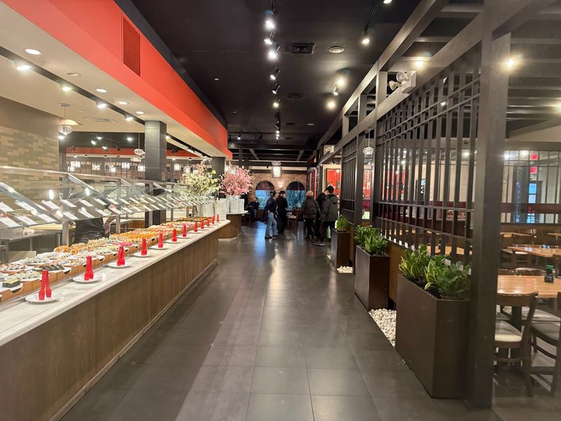 Mizumi, Queens