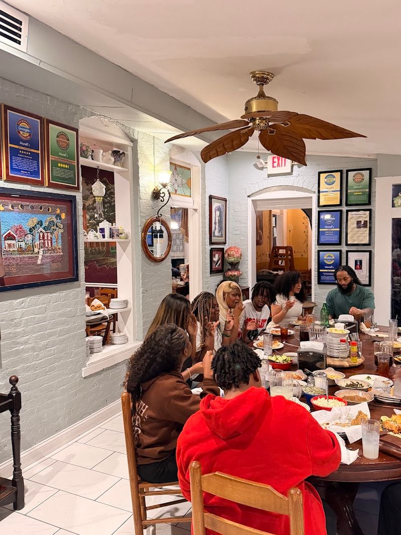Monell's Dining and Catering