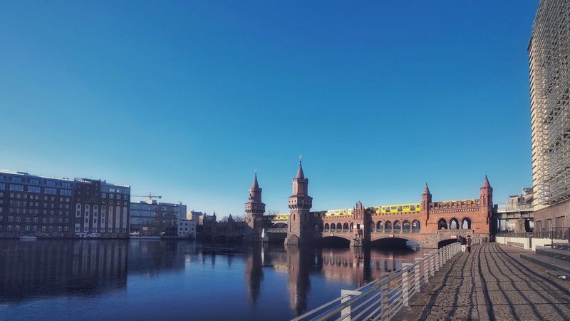Oberbaum Bridge, Berlin Oberbaum Bridge, Berlin