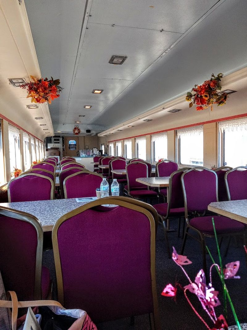 On-Board Comfort: Cars, Open Air Platforms, and Room to Roam On-Board Comfort: Cars, Open Air Platforms, and Room to Roam