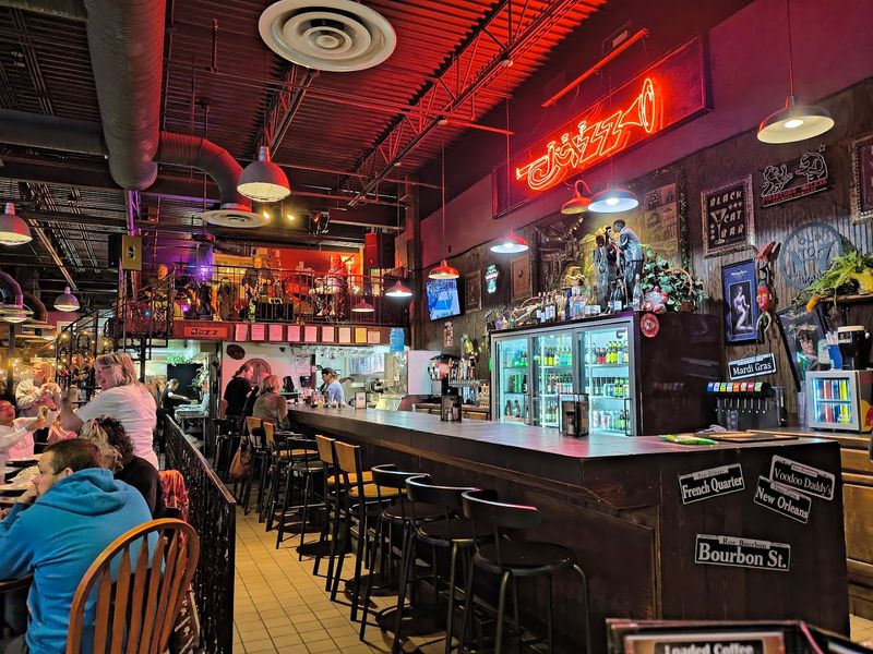 Over Three Decades of Louisiana Flavor in the Midwest Over Three Decades of Louisiana Flavor in the Midwest