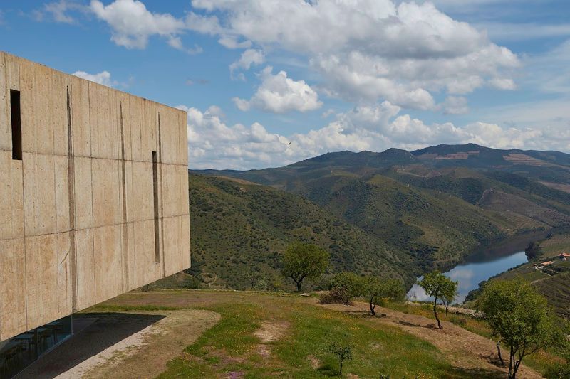 Côa Valley: Rock Art That Rewrites History