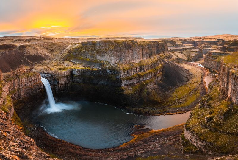 Palouse Falls, Washington Palouse Falls, Washington