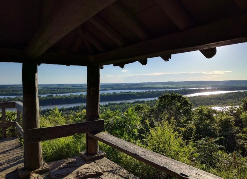 Pere Marquette Park: The Trail's Crown Jewel Pere Marquette Park: The Trail's Crown Jewel