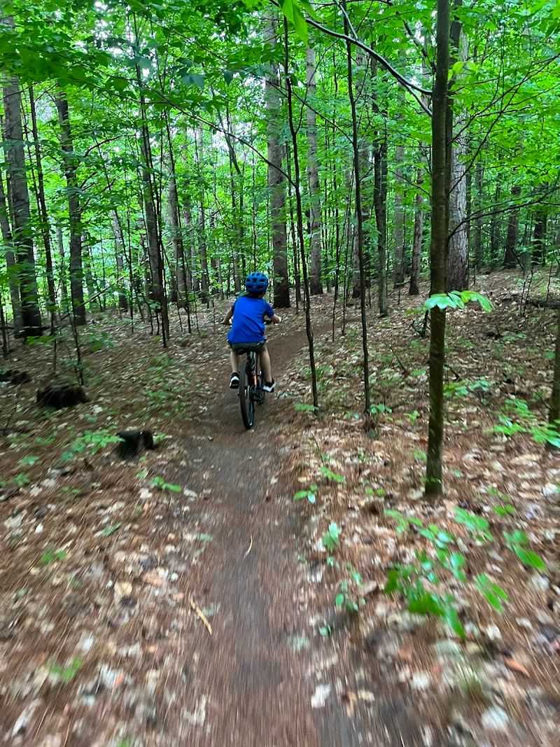 Perfect for Families and First-Time Trail Users Perfect for Families and First-Time Trail Users