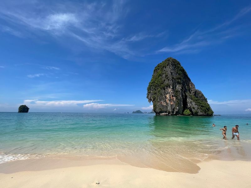 Phra Nang Cave Beach, Krabi Phra Nang Cave Beach, Krabi