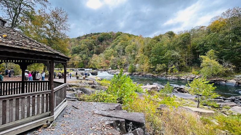 Picnicking With a Waterfall Soundtrack