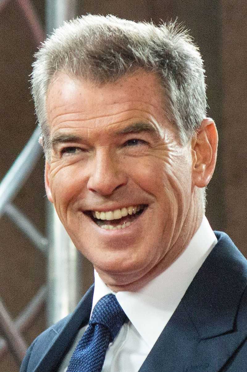 Pierce Brosnan – Fire Eater