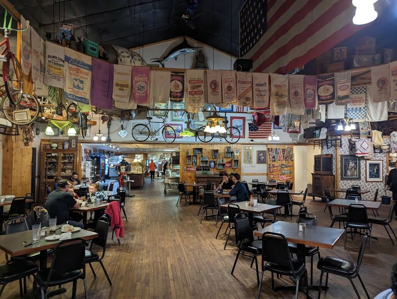 JoDean's Steakhouse & Lounge — Yankton