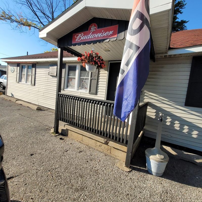 Practical Tips for Your First Visit to the Jailhouse Bar
