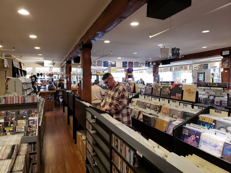 Pricing That Makes the Dig Worth Every Minute Pricing That Makes the Dig Worth Every Minute