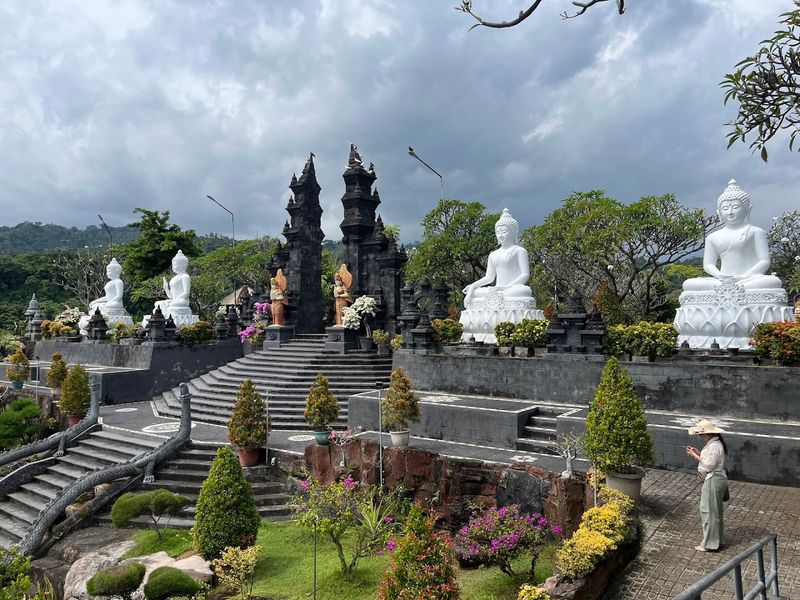 Pura Luhur Uluwatu