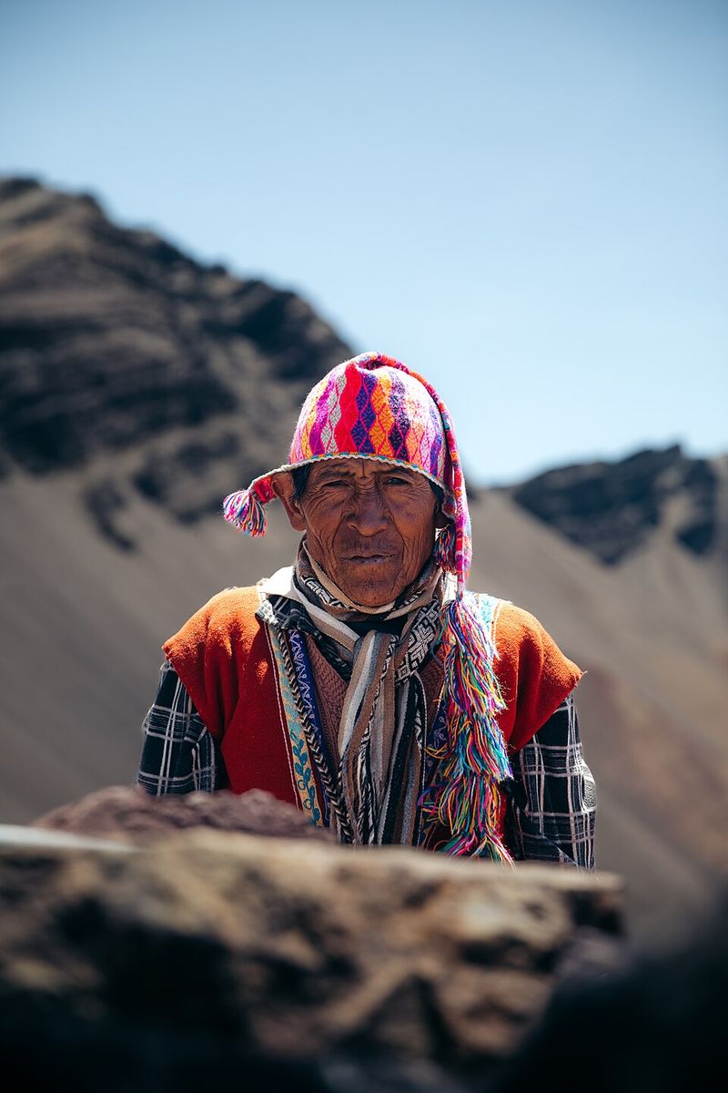 Quechua Communities (Peru and Bolivia) Quechua Communities (Peru and Bolivia)