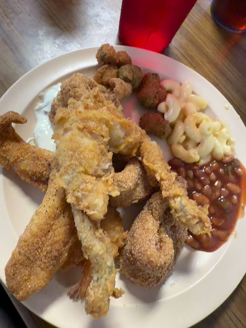 Quitman Catfish Barn — Quitman