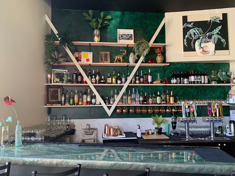 RÜT Bar & Kitchen, Spokane, Washington