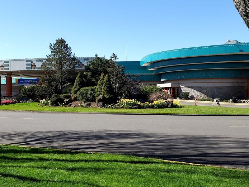 RV Park and Outdoor Amenities RV Park and Outdoor Amenities
