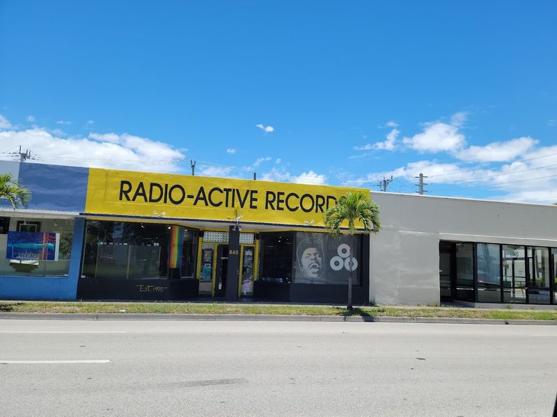 Radio-Active Records - Fort Lauderdale