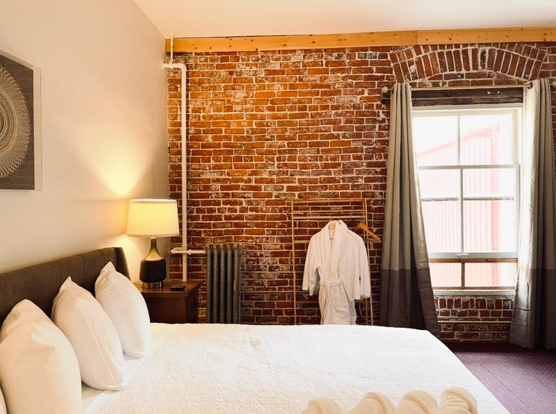 Rooms That Tell Their Own Stories Rooms That Tell Their Own Stories