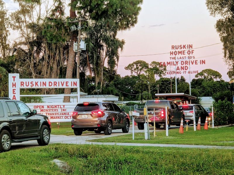 Ruskin Family Drive-In Theatre (Ruskin)