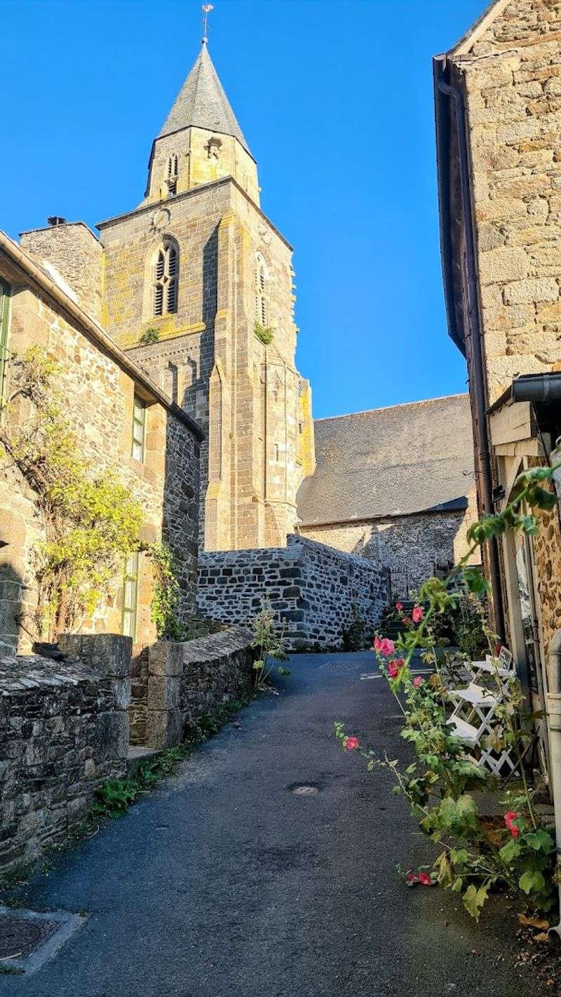 Saint-Suliac, Brittany