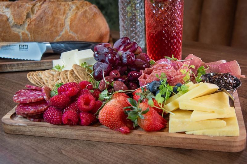 Santal Juices and a Taste of Italy