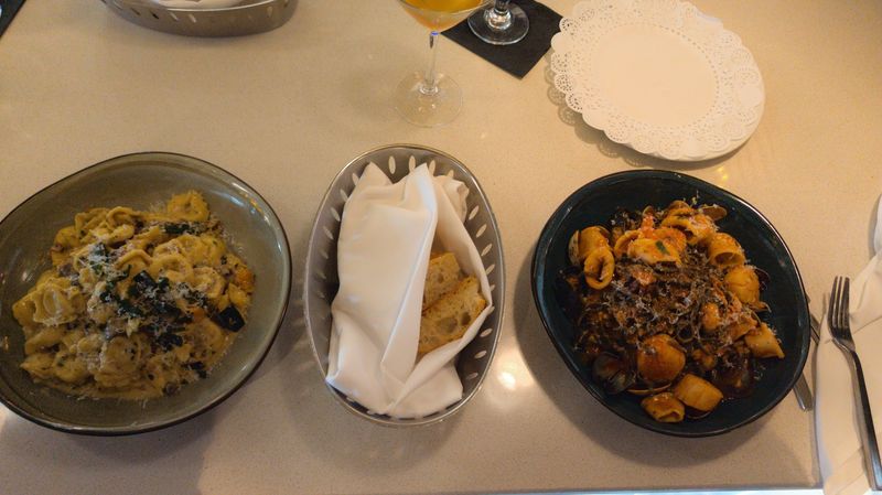 Seafood Dishes That Bring the Coast to the Midwest Seafood Dishes That Bring the Coast to the Midwest