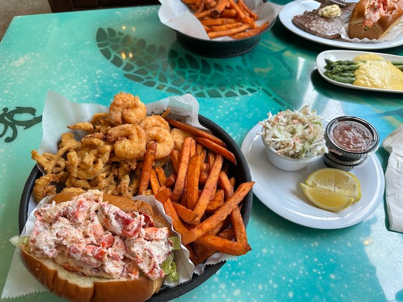 Seafood Highlights on the Menu Seafood Highlights on the Menu