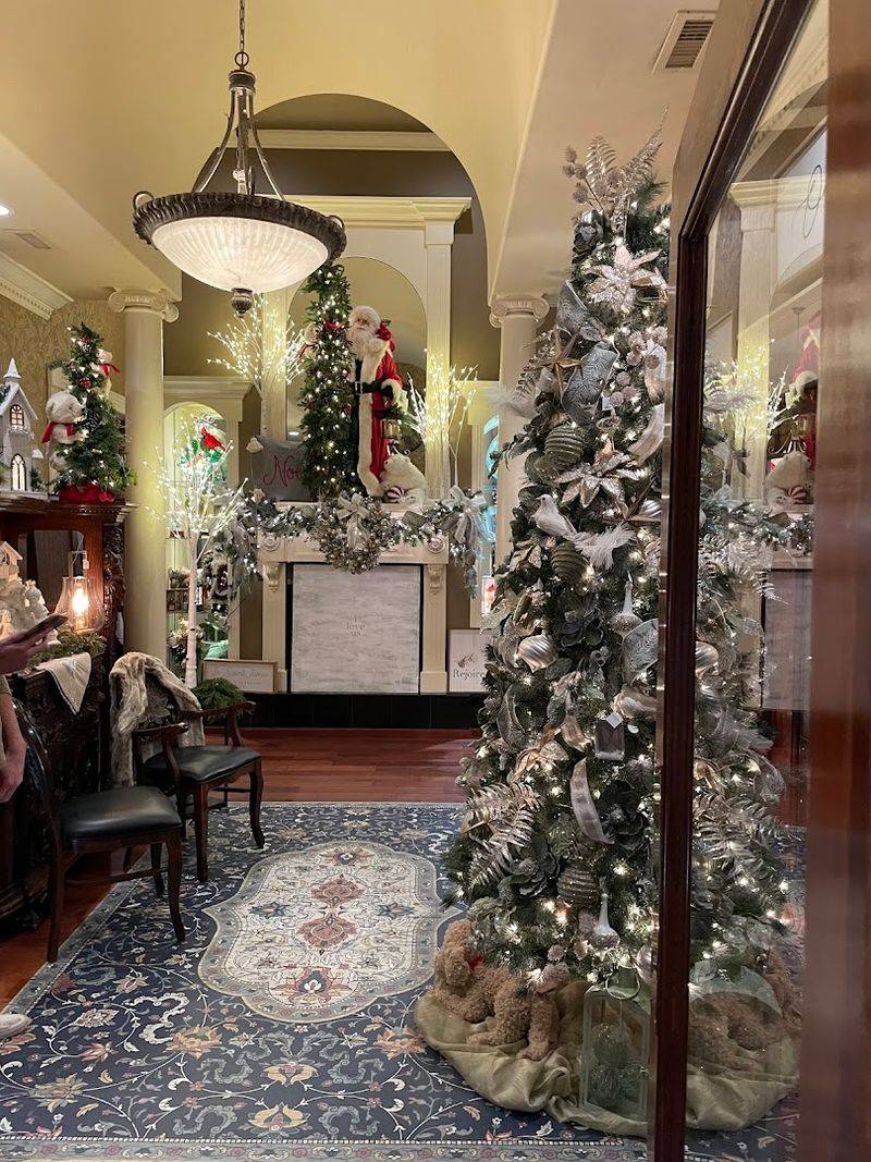 Seasonal Decor That Transforms the Space Seasonal Decor That Transforms the Space