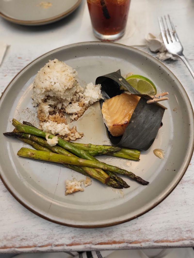 Seasonal Menus and Holiday Dining