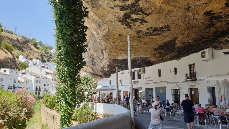 Setenil de las Bodegas, Andalusia