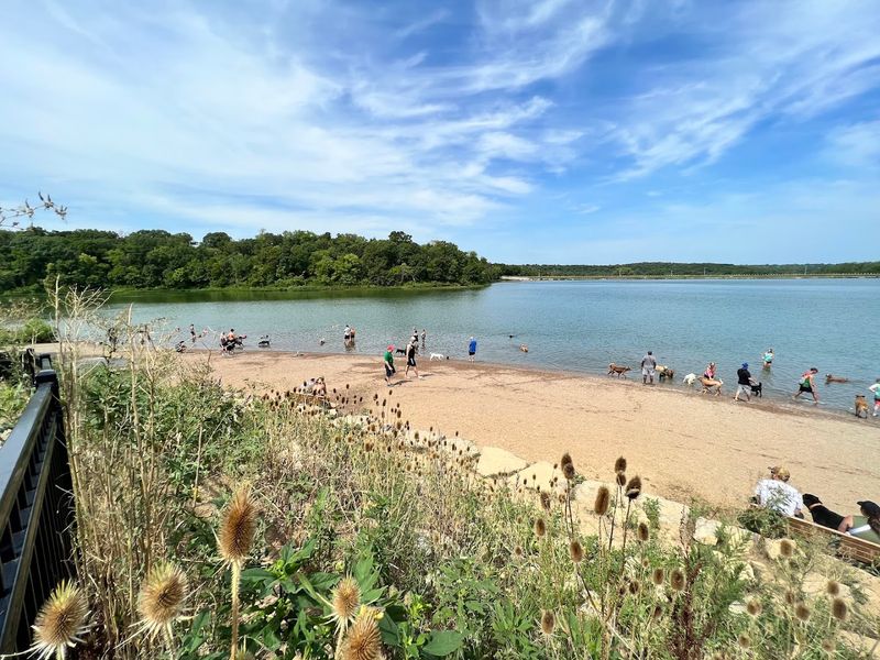 Shawnee Mission Park Dog Off-Leash Area - Shawnee, Kansas Shawnee Mission Park Dog Off-Leash Area - Shawnee, Kansas