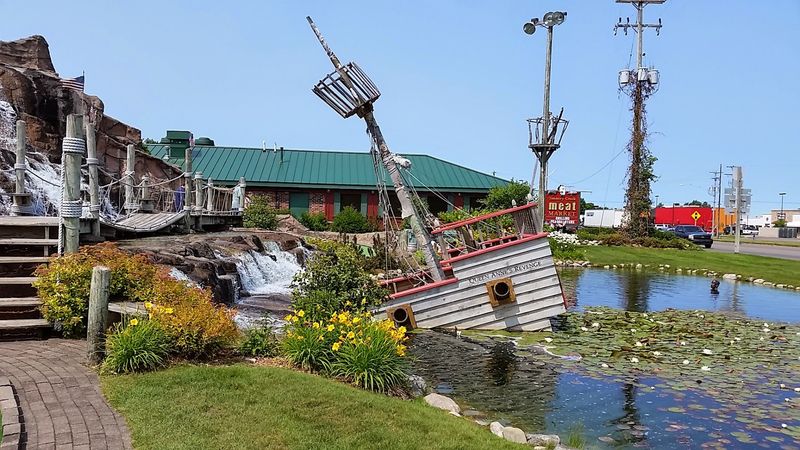Shipwrecks, Cannons, and a Three-Dimensional Vessel That Looks Ready to Sail