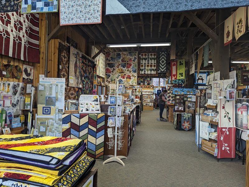 Shopping That Actually Tells a Story Shopping That Actually Tells a Story