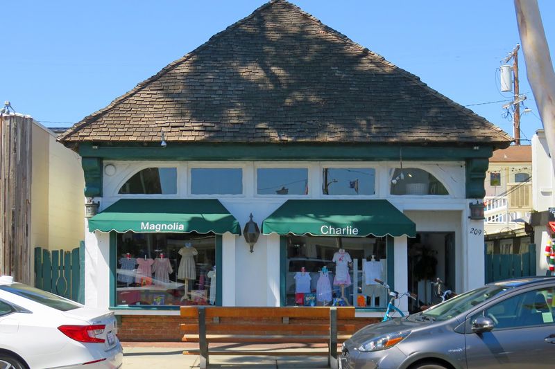 Shopping the Boutiques and Local Stores