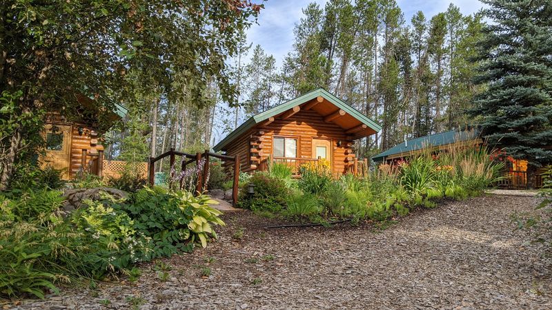 Silverwolf Log Chalet Resort, Coram, Montana Silverwolf Log Chalet Resort, Coram, Montana